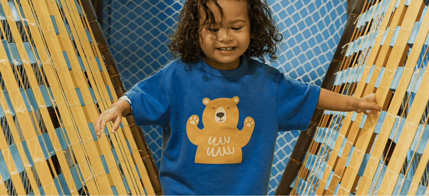 Pikuland playground background